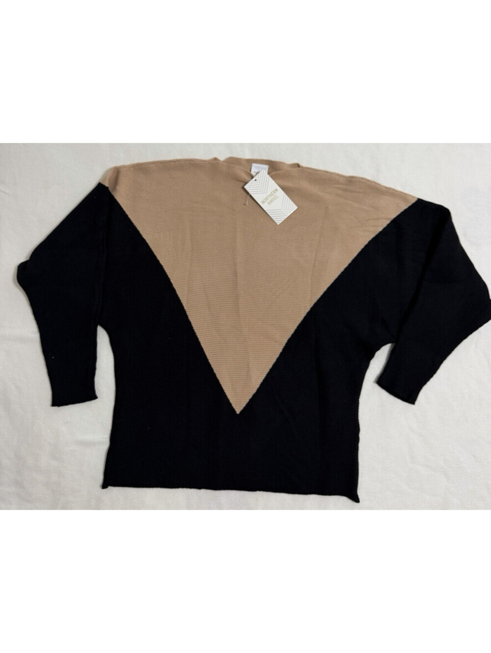 Northern Angel Women's Size L Black Tan Colorblock Knit Pullover Sweater NWT